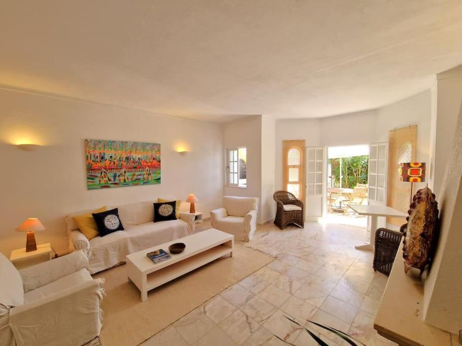 Ancao Duplex With Private Garden Apartment